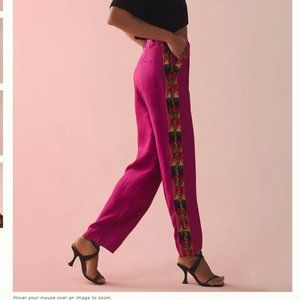 Farm Rio Pink Carrot Pants - NWT - Medium